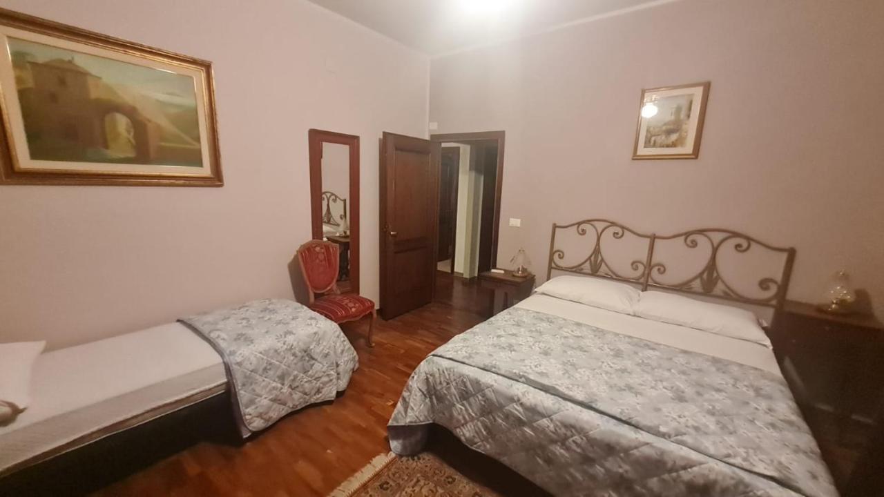 Sopra Le Poste Panzió Arezzo Kültér fotó